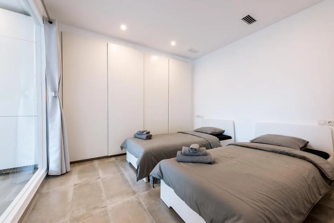 Puerto Banus Frontline Apartment With Amazing Sea Views Marbella Spain