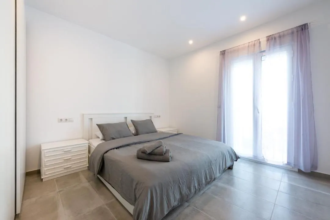 Puerto Banus Frontline Apartment With Amazing Sea Views Marbella Spain